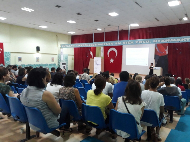 Seferihisar Uluslararası İMKB İmam Hatip Anadolu Lisesinde Seminer...